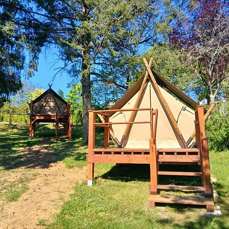 Les Auzerals Camping Du Lac Rabastens Buitenkant foto